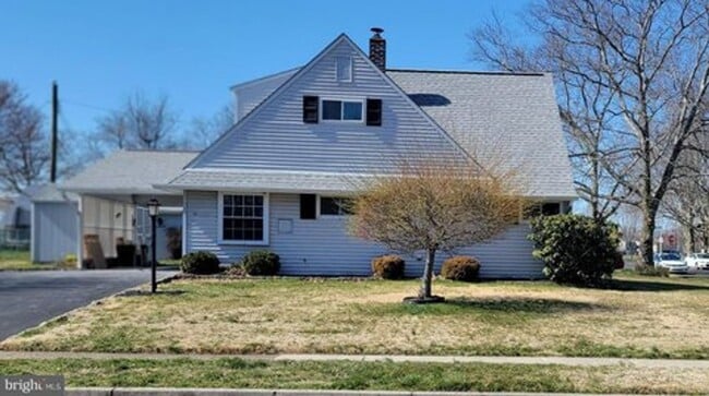property at 15 Catalpa Ln