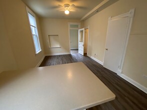 872 N Marshfield Ave in Chicago, IL - Building Photo - Building Photo