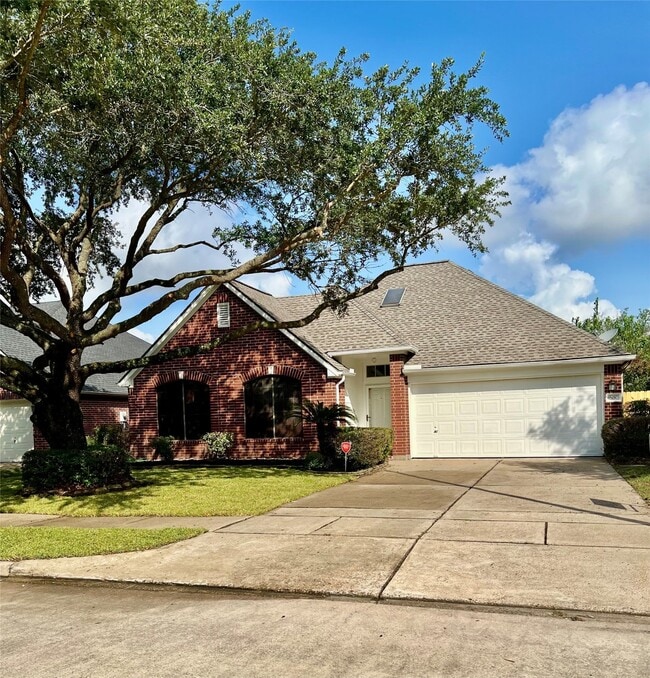 property at 6010 Forest Plaza Ct