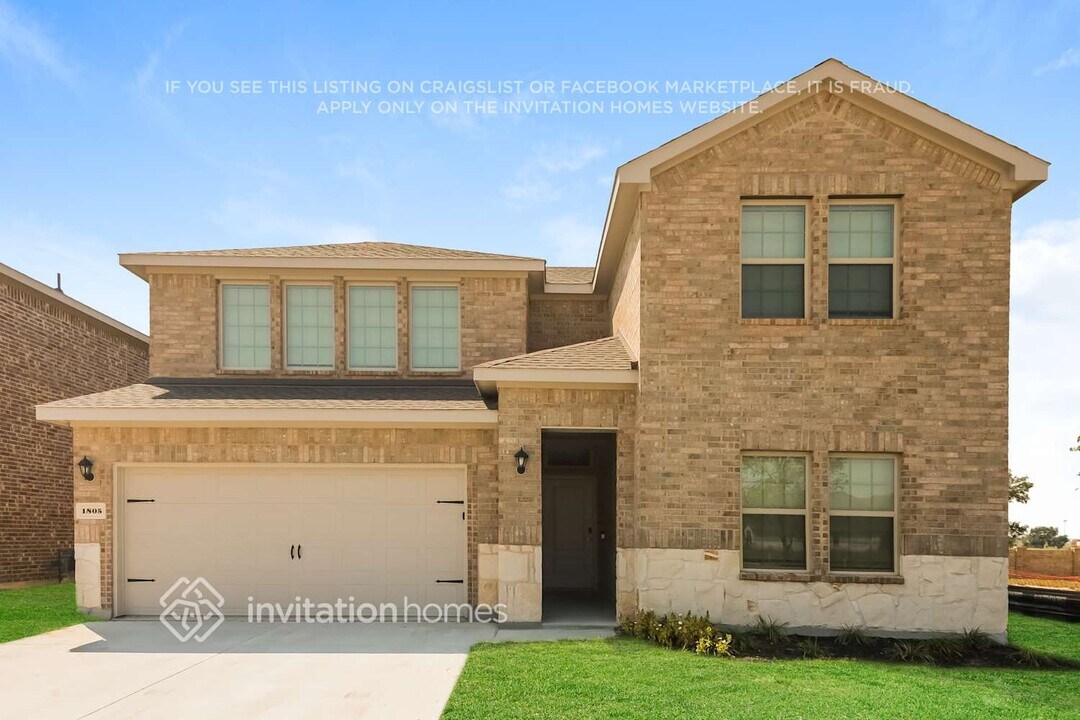 1805 Topaz Trl in Celina, TX - Foto de edificio