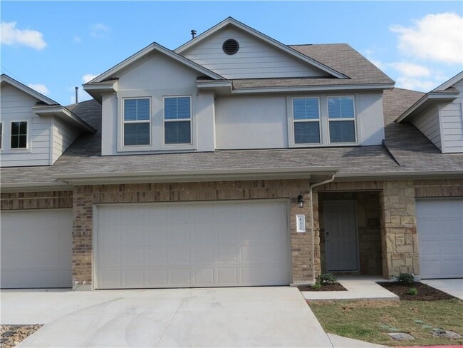 2304 S Lakeline Blvd in Cedar Park, TX - Building Photo - Building Photo