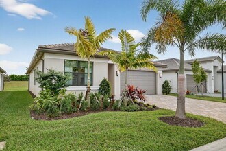 12447 SW Blue Mangrove Pkwy in Port St. Lucie, FL - Building Photo - Building Photo