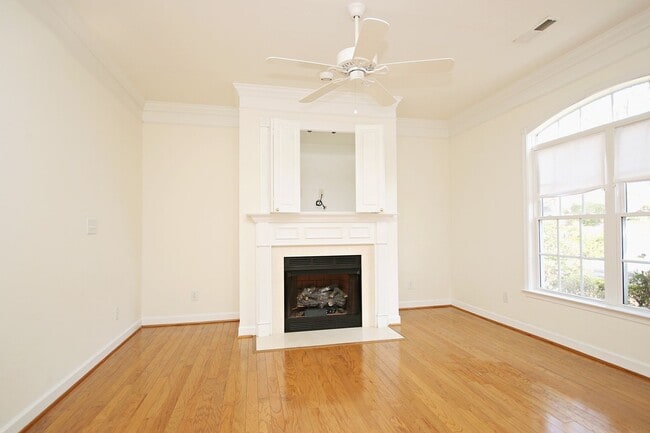 2598 Ravenscroft Way in Charlottesville, VA - Building Photo - Building Photo