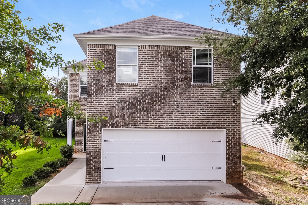 1845 Simmons Ln in Hampton, GA - Building Photo