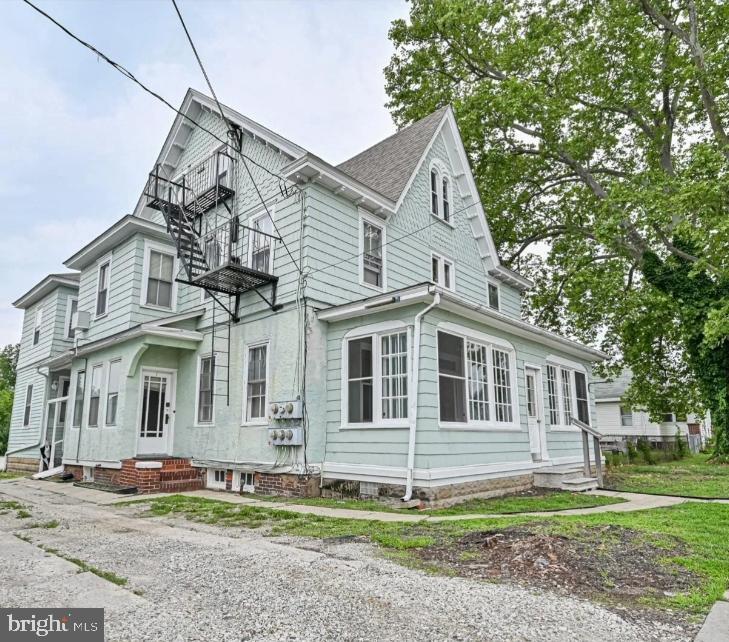 81 S Broadway in Pennsville Township, NJ - Building Photo