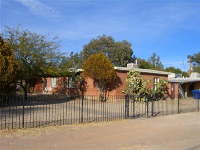 2531 E Lee St in Tucson, AZ - Foto de edificio - Building Photo