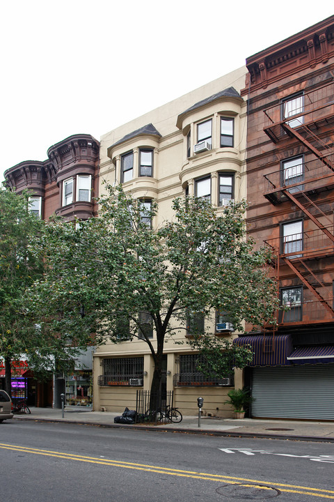 221 5th Ave in Brooklyn, NY - Building Photo