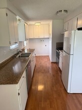 3003-3003 Juanipero Way in Medford, OR - Building Photo - Building Photo