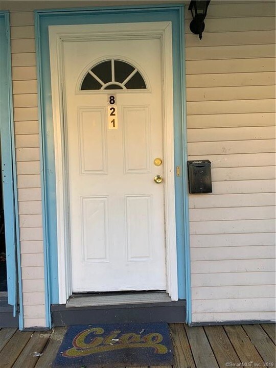 819 Garden St in Hartford, CT - Foto de edificio