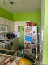17660 NW 73rd Ave-Unit -206-3 in Hialeah, FL - Foto de edificio - Building Photo