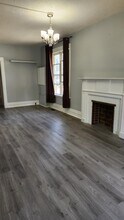 484 English St in London, ON - Building Photo - Building Photo