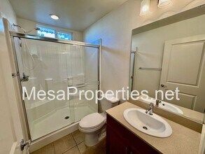 340 N Fenimore Ave in Azusa, CA - Building Photo - Building Photo