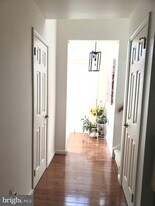 1132 Chanticleer in Cherry Hill Township, NJ - Building Photo