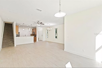 14323 Oasis Cove Blvd, Unit 1901 in Windermere, FL - Foto de edificio - Building Photo