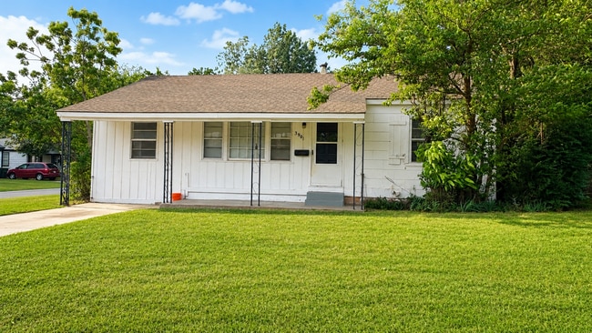 property at 3901 Pine Ave
