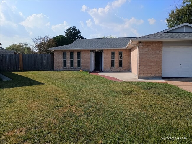 property at 2722 Lower Valley Dr