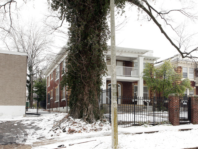 1017 Peabody Ave in Memphis, TN - Building Photo - Building Photo