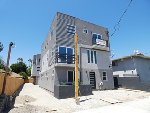 5649 Klump Ave in North Hollywood, CA - Building Photo - Building Photo