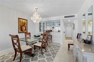 25900 Hickory Blvd, Unit 305 in Bonita Springs, FL - Building Photo - Building Photo