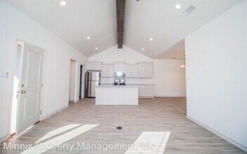 2405 Quitman Ave in Lubbock, TX - Building Photo - Building Photo