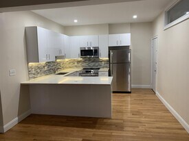 281 Harvard St in Cambridge, MA - Building Photo