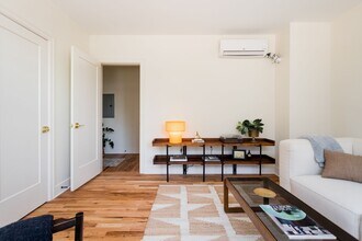 Sterling Commons in Detroit, MI - Foto de edificio - Building Photo