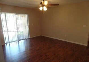 5550 NW 61st St in Coconut Creek, FL - Building Photo - Building Photo