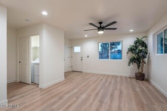 1645 E Monroe St in Phoenix, AZ - Building Photo - Building Photo