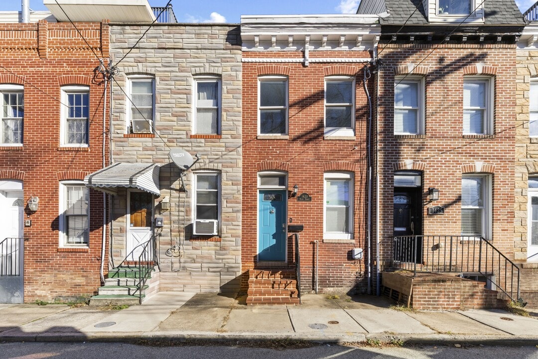 1423 Olive St in Baltimore, MD - Building Photo