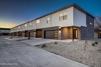 310 Homestead Ave in Lubbock, TX - Building Photo - Building Photo
