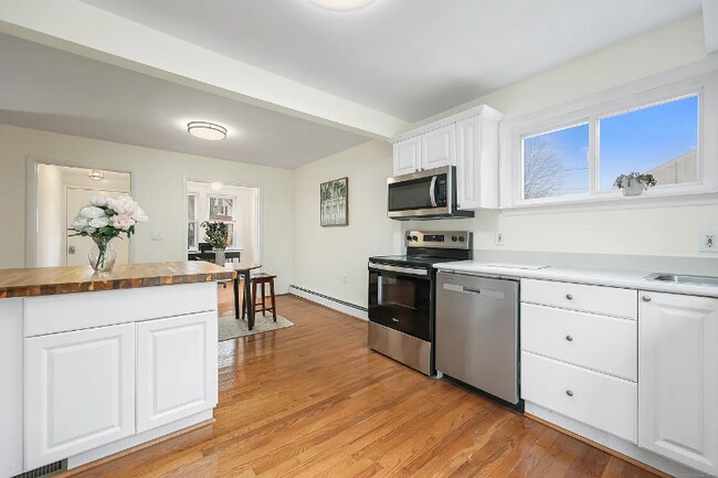 property at 1742 Nichols Ave
