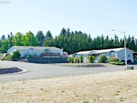 119 Oak Leaf Ln in Winston, OR - Building Photo - Building Photo