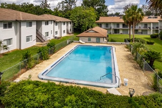 Ashley Court in Ocala, FL - Building Photo - Building Photo
