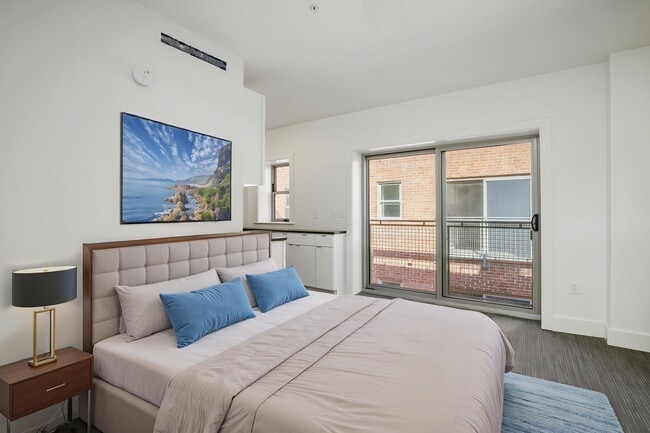 Netherland & Monarch in Kansas City, MO - Foto de edificio - Building Photo