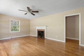 445 Northside Dr in Chapel Hill, NC - Building Photo - Building Photo