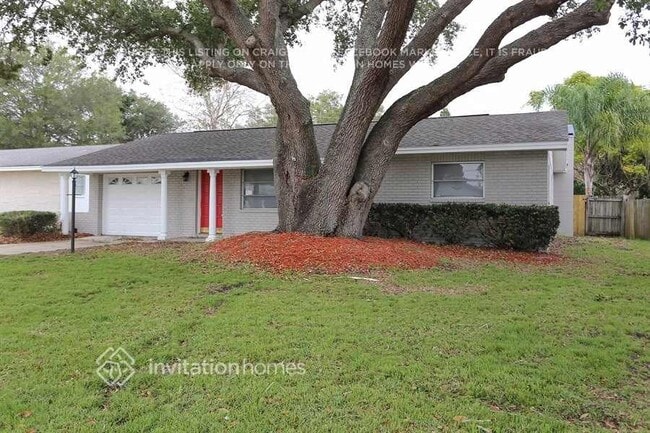 11151 105th Ave N in Largo, FL - Building Photo - Building Photo