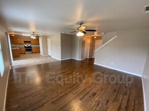 4421 W Elkhorn Ave in Visalia, CA - Building Photo - Building Photo