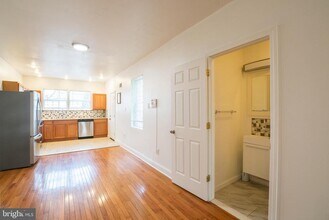 1324 S 31st St in Philadelphia, PA - Building Photo - Building Photo