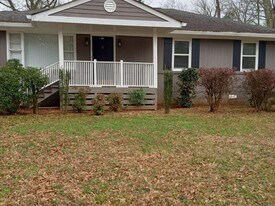 3545 Orchard St in Clarkston, GA - Building Photo