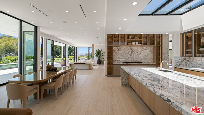 property at 365 Trousdale Pl