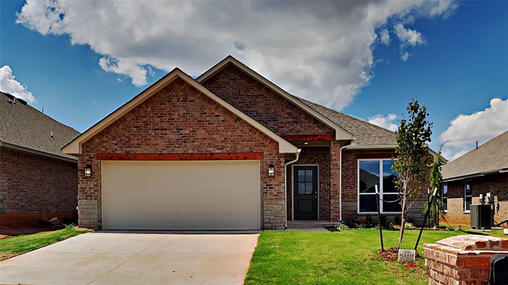 13909 Bedoya Rd in Piedmont, OK - Building Photo