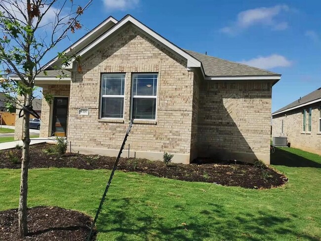 118 Dedina Dr in Georgetown, TX - Building Photo - Building Photo