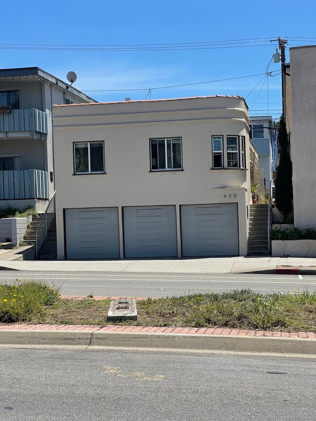 436 Rosecrans Ave, Unit C in Manhattan Beach, CA - Building Photo - Building Photo