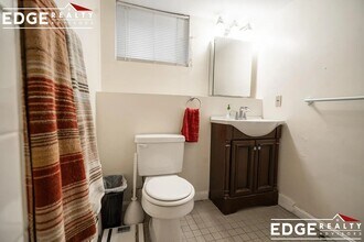 2 Hingham St, Unit 8B in Cambridge, MA - Building Photo - Building Photo