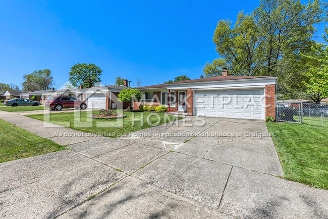 25161 Patricia Ave in Warren, MI - Building Photo - Building Photo