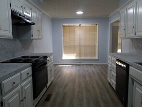 3901 S S St in Fort Smith, AR - Building Photo - Building Photo