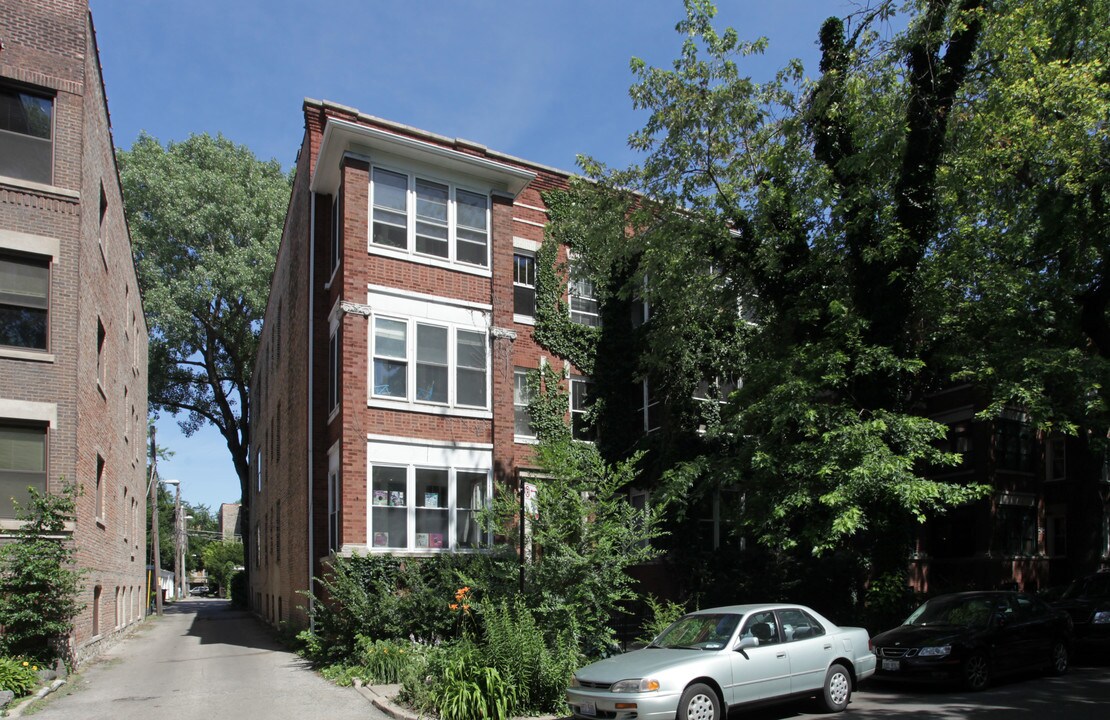 5319-5321 S Woodlawn Ave in Chicago, IL - Building Photo