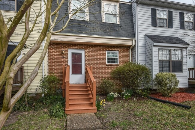 1628 Angel Ct in Williamsburg, VA - Building Photo - Building Photo