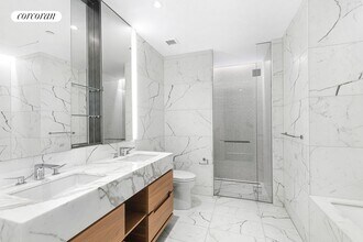 30 Riverside Blvd in New York, NY - Building Photo - Building Photo