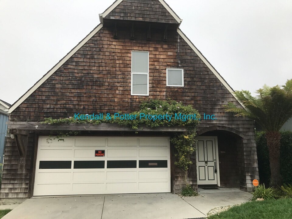 437 Alta Loma Ln in Santa Cruz, CA - Building Photo